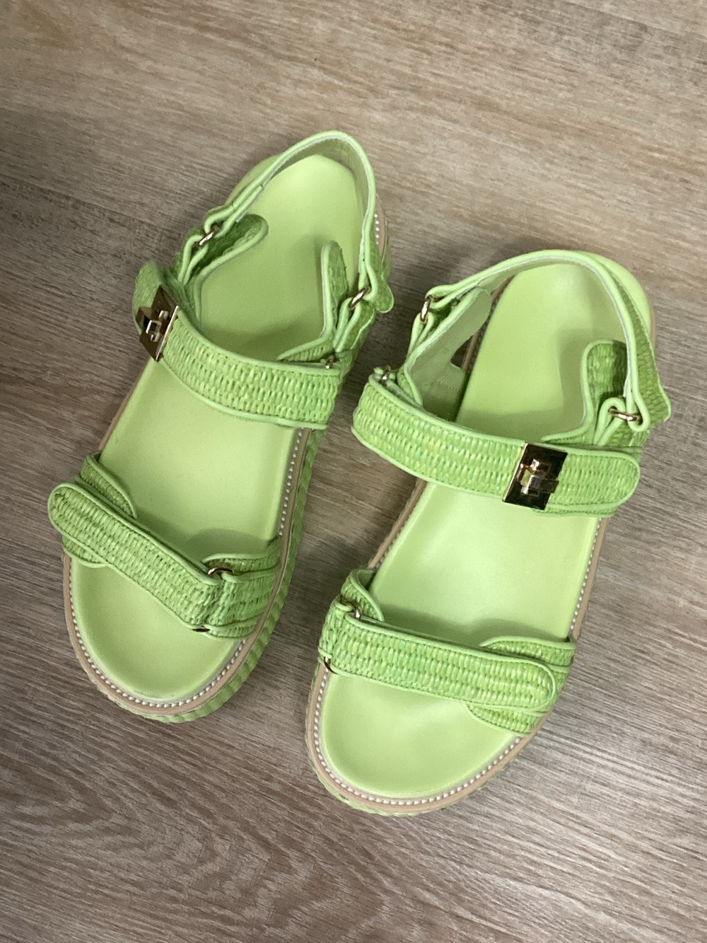Steve Madden Lime Green Strappy Sandals